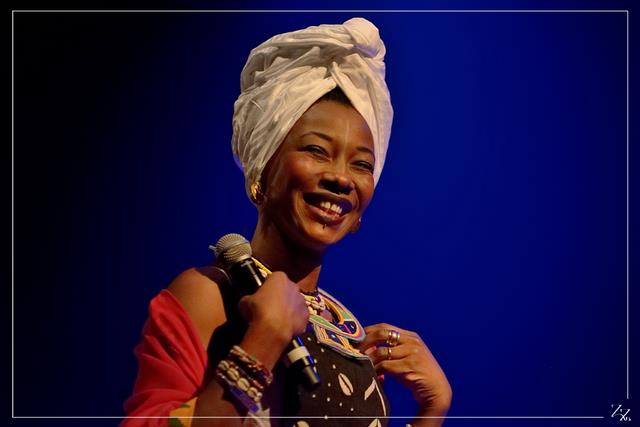 NIK_990087 Fatoumata Diawara 31-01-2019 (Zz) (p).jpg